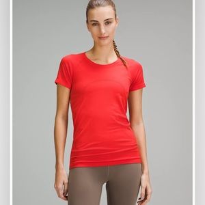 Lululemon swiftly tech